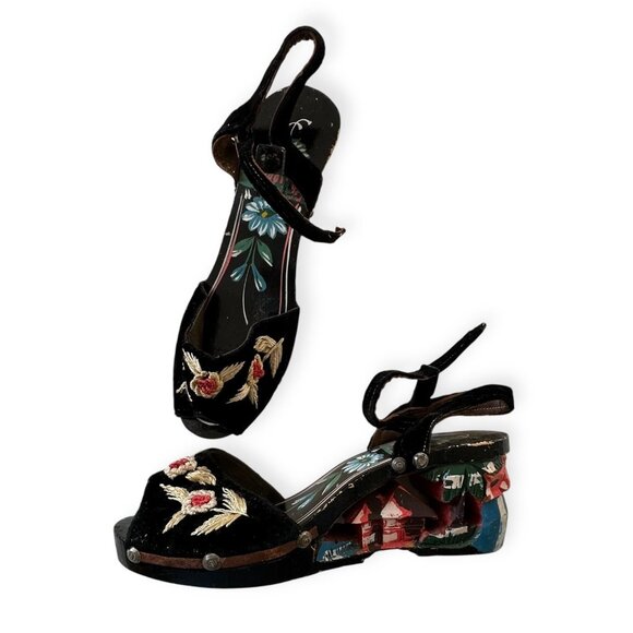Vintage Filipino Hand Painted Wooden Wedge Sandals – 1940s bakya-inspired sandal - Picture 1 of 14